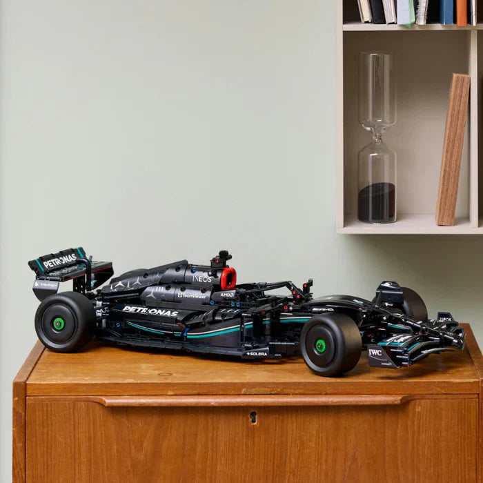 Fórmula 1 Mercedes-AMG W14 com 1642PCS Technic