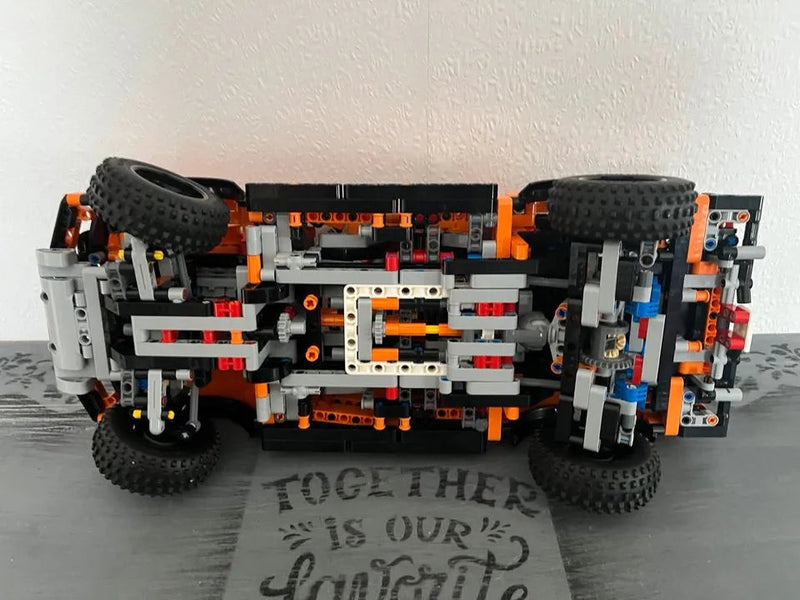 Ford Raptor F-150  Motor V6 (1379 peças)